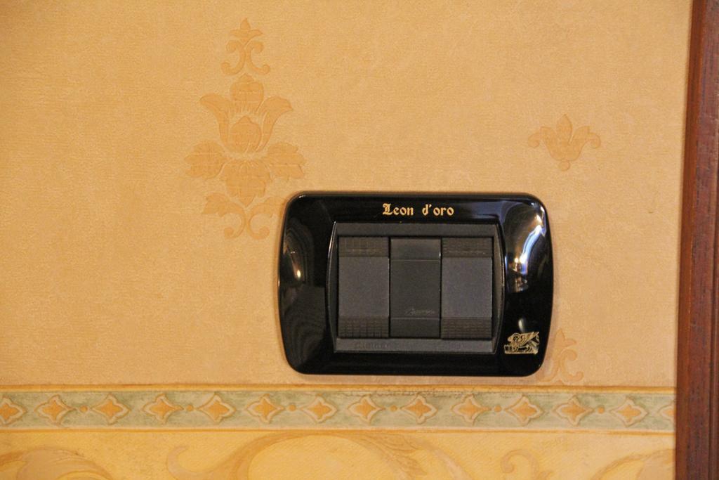 Albergo Ristorante Leon D'Oro Noventa di Piave Bagian luar foto