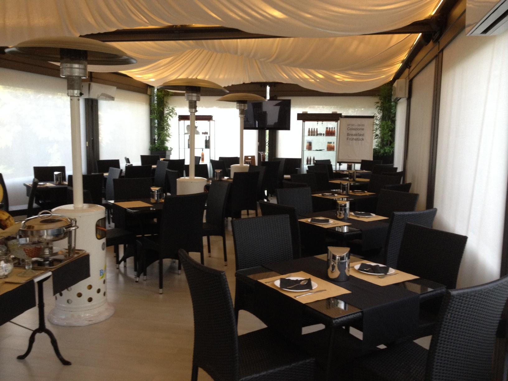 Albergo Ristorante Leon D'Oro Noventa di Piave Bagian luar foto